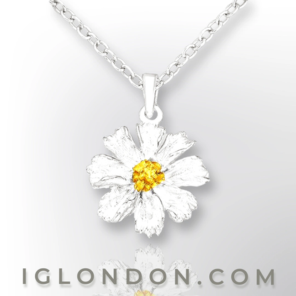 daisy pendantDaisy flower pendant, sterling silver trace chain - IGLondon.com IGLondonByElissa, mothers, new